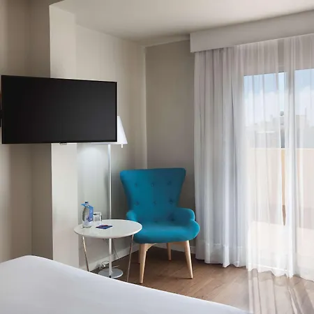 Nh Palmas Playa Canteras Hotel 3*